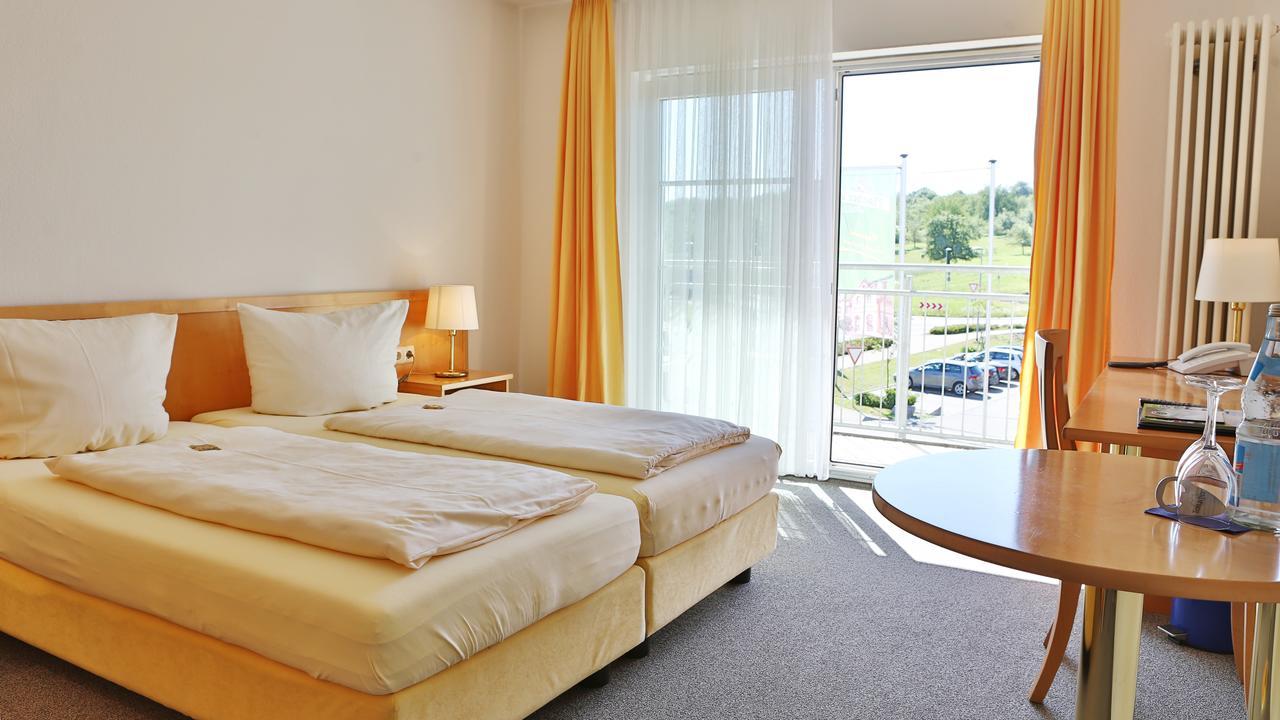 Gomaringen Hotel Alznauer Hof מראה חיצוני תמונה
