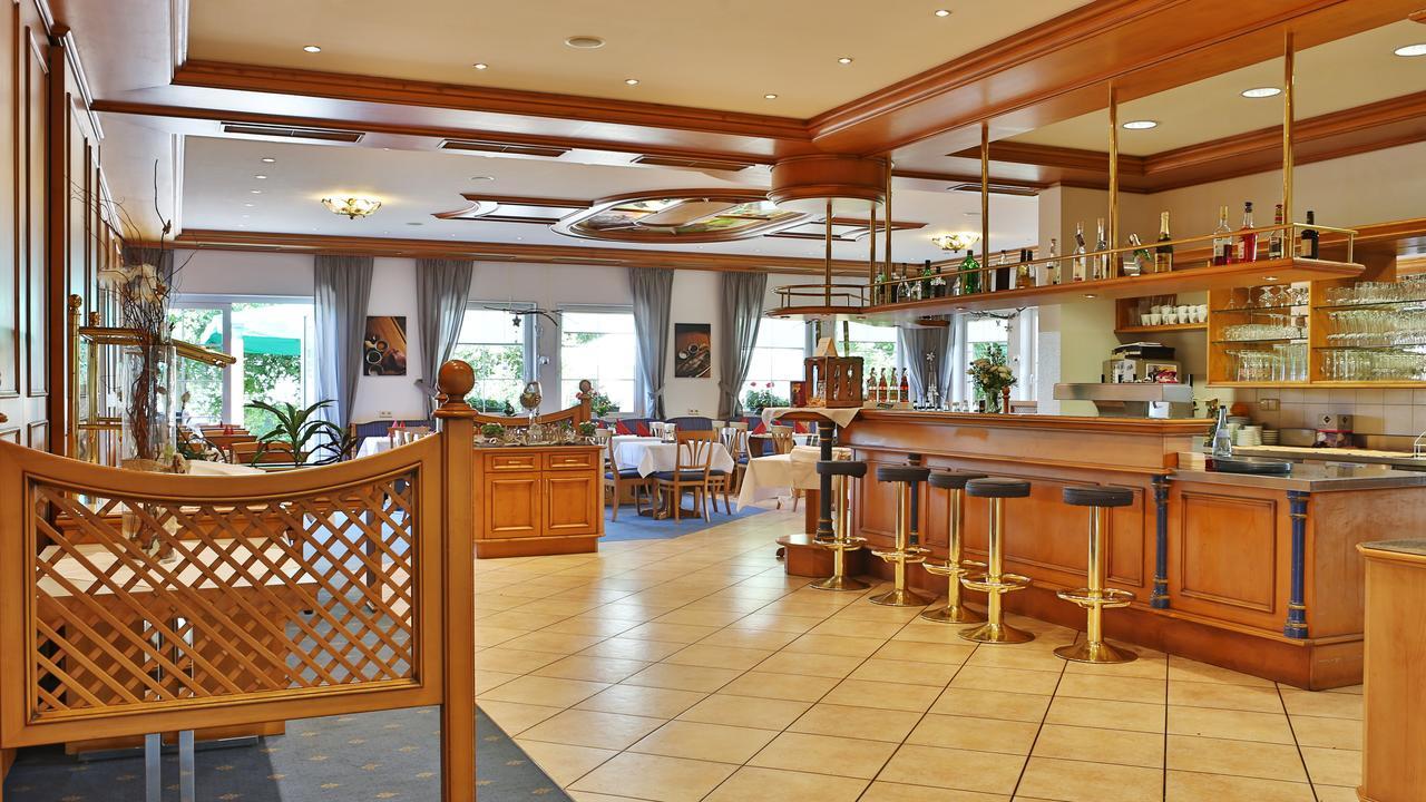 Gomaringen Hotel Alznauer Hof מראה חיצוני תמונה