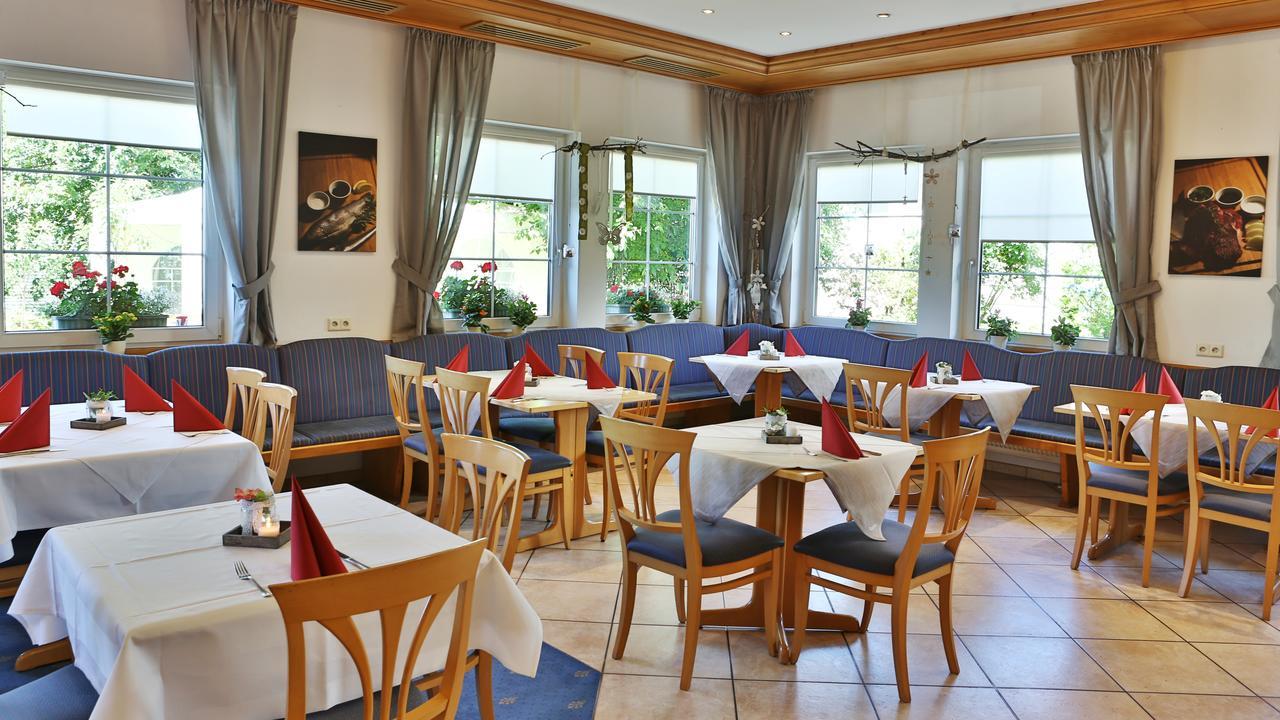 Gomaringen Hotel Alznauer Hof מראה חיצוני תמונה